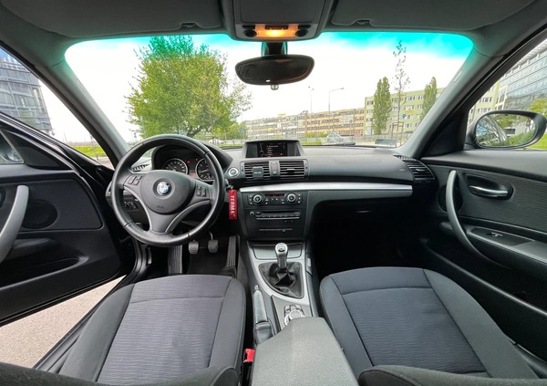 BMW Seria 1 cena 21950 przebieg: 148607, rok produkcji 2009 z Warszawa małe 37
